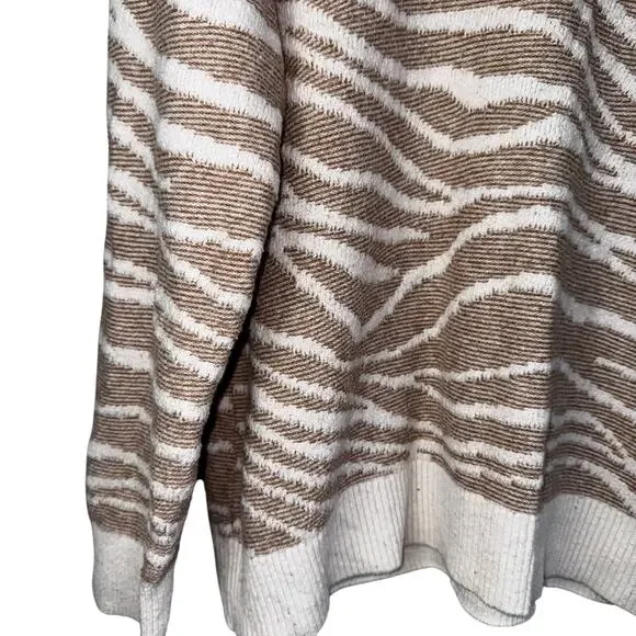 Banana Republic Factory Animal Print Sweater Large Tan Cream Zebra V-Neck - Picture 2 of 5